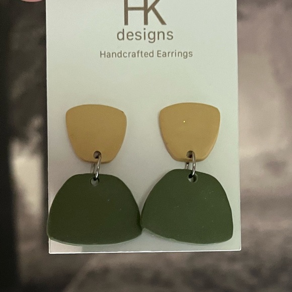 NWT Handmade Clay Earrings - Picture 7 of 7